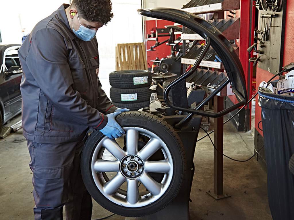 Carter-Cash propose la réparation gratuite des crevaisons de pneus