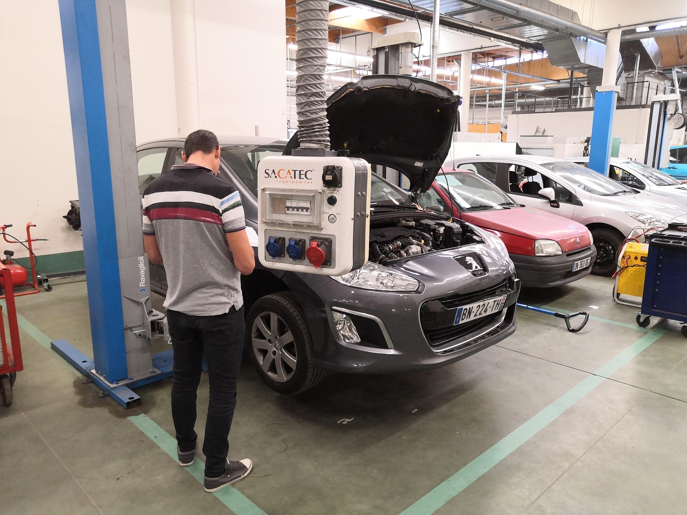 Le lycée Gaspard Monge fin prêt pour recevoir les experts