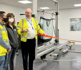 Inauguration du Glavista Laboratory à Llodio.