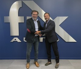 Stéphane Nœuvéglise, président d'Alpha Scale, et Olivier Grouillard, président de Fix Auto France