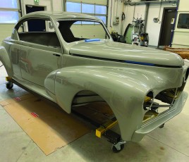 Le coupé Peugeot 203 avant habillage.