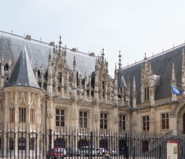 Le Palais de Justice de Rouen, siège de la Cour d'appel du département.