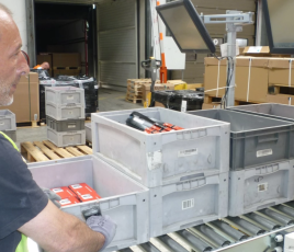 DISTRIBUTION logistique situation humain