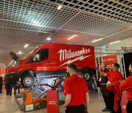MILWAUKEE stand AUTO 2025