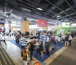 Village du Pneu Equip Auto 2025