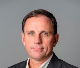Stéphane-Pierre Mongereau, directeur de la plateforme de distribution de pièces du groupe Dubreuil. 