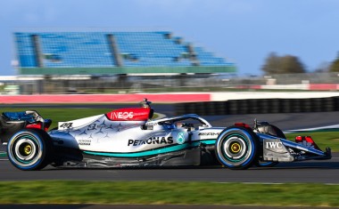 La nouvelle Mercedes-AMG F1 W13 E Performance 