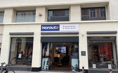 SOLUTIONS URBAINES NORAUTO façade magasin Lille