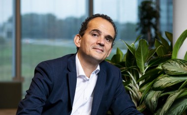 Tom Adams aux commandes de VCST Industrial Products