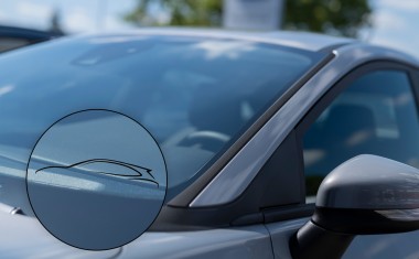 Windshield_FordGlass_Branding