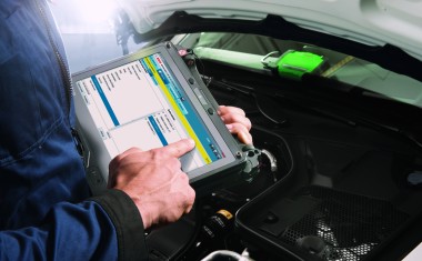 BOSCH - diagnostic DCU 220.