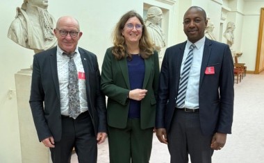 Senat FNA