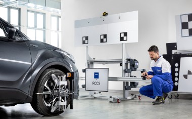 RCCS3_pannelli_meccanico_Toyota