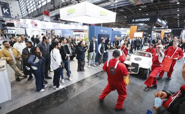 Equip Auto 2025 parade