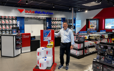 AUTODISTRIUBTION HSA Cyril Henriot
