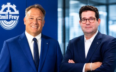 De gauche à droite, Stéphane Caldairou et Hervé Miralles (Emil Frey)