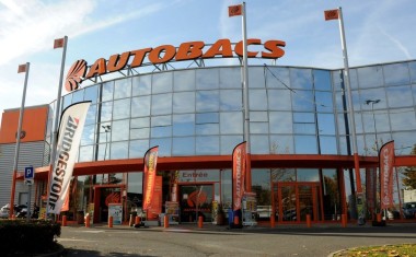 Autobacs centre