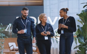 Catherine Neels, Adrien Mallinjoud et  Nettie Lepierre, Hella France