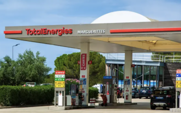 AZP ACTU_STATION SERVICE TOTAL ÉNERGIE