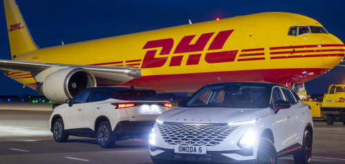Chery et avion DHL