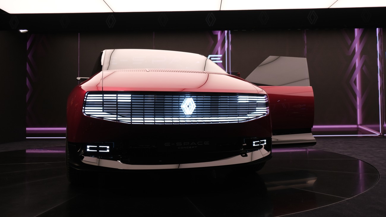 V11 Renault E-Space CR DR