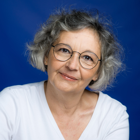 Profile picture for user Caroline Ridet